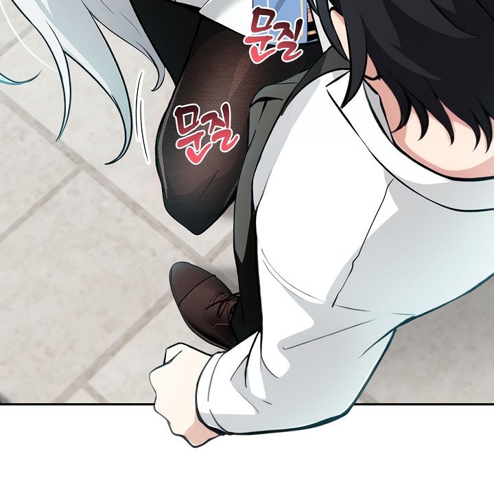 被召唤到异世界，然后成为半龙骑士长第1话