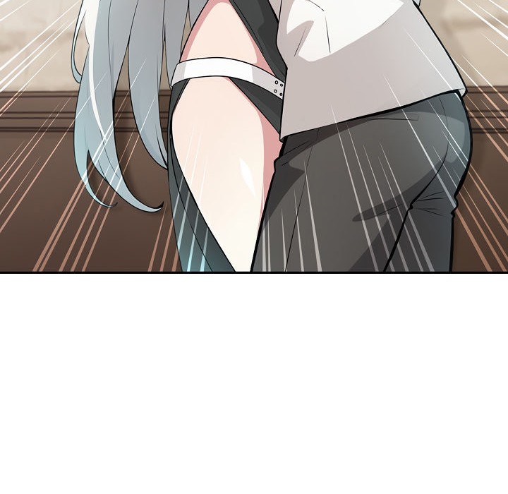 被召唤到异世界,然后成为半龙骑士长第13话