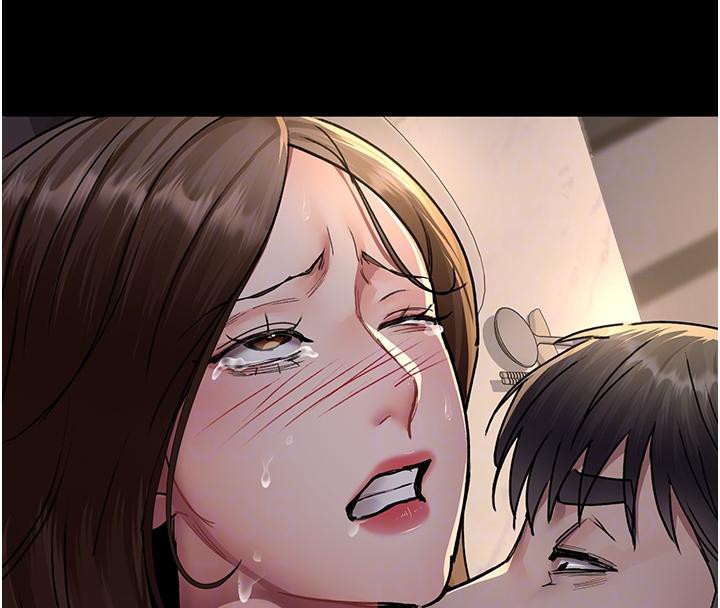 夜间诊疗室第84話-在老公面前被侵犯